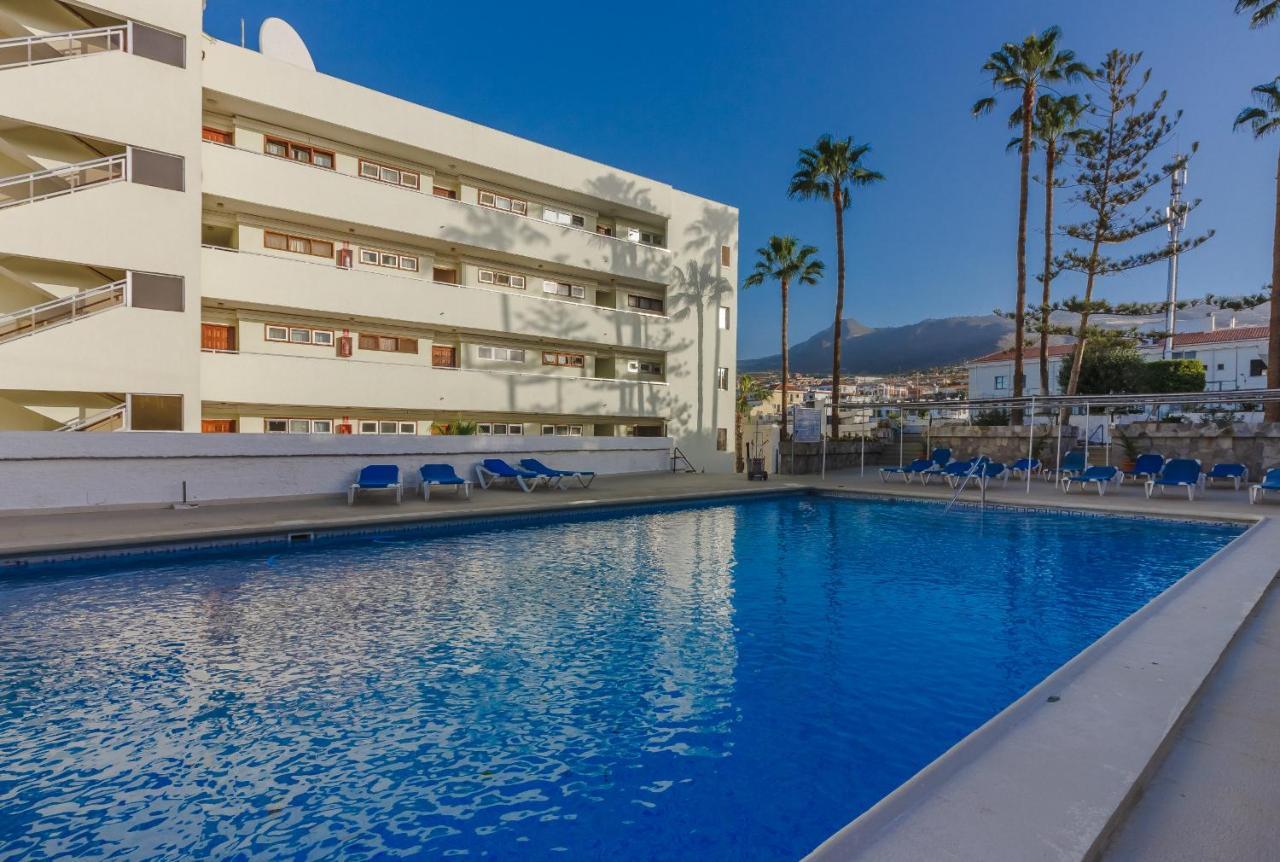 Arenas Negras Playa La Arena, Newly Renovated Apartment Puerto de Santiago  Bagian luar foto